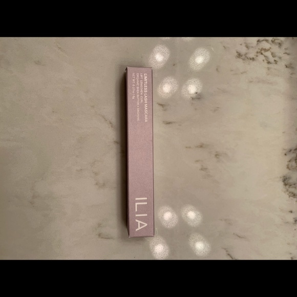 ILIA Other - ILIA lash mascara